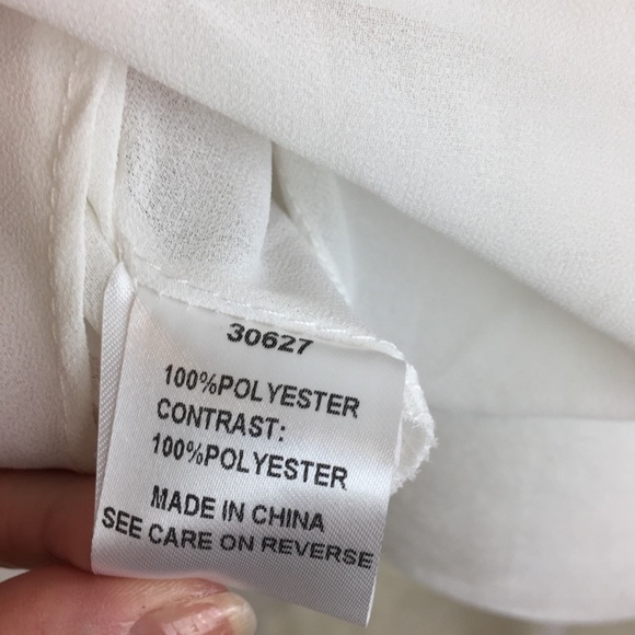 NWT! White sleeveless boho top! - Picture 5 of 7